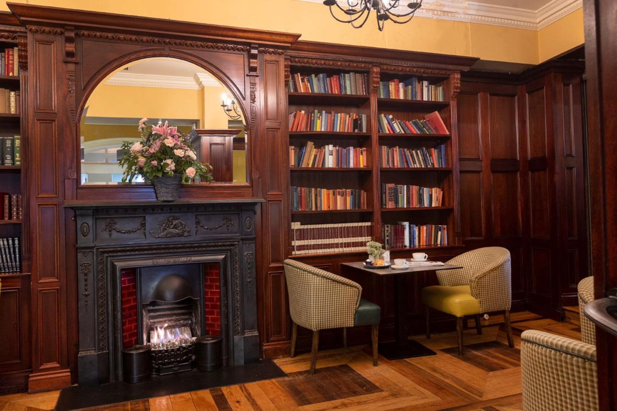 Cahir House Hotel Buitenkant foto